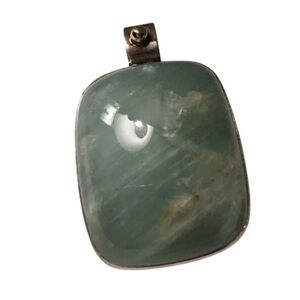 Cabochon Green/White Jadeite PENDANT